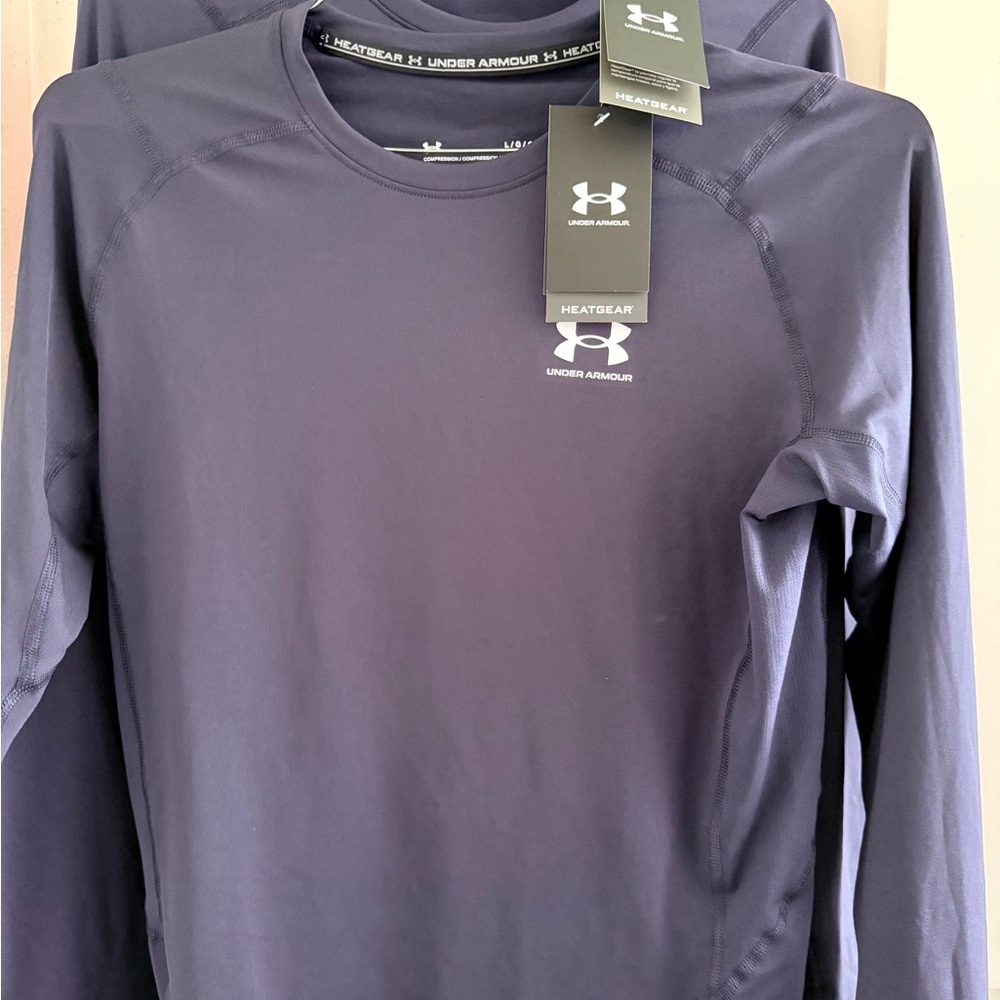 NWT Under Armour Men's LOT TWO Shirts in Dark blue
